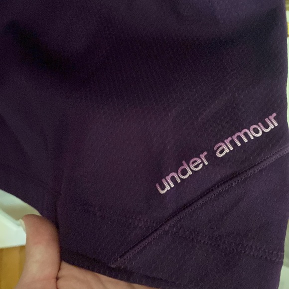 Girls Purple Under Armour Sweatshirt size large - Picture 3 of 4